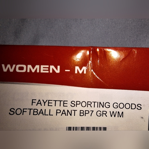 Champro ladies softball/baseball pants in a size medium.  NWT. Athletic apparel - Picture 3 of 5